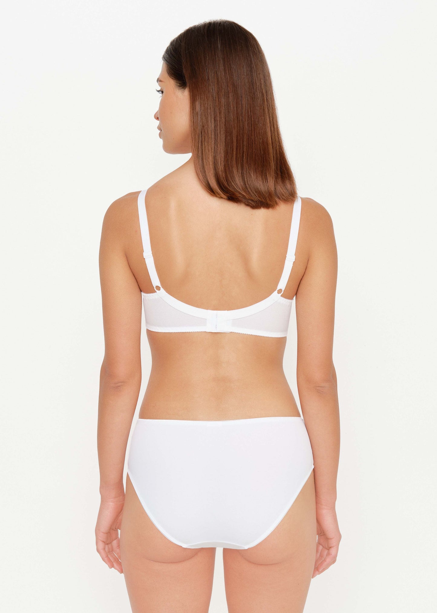 8864 ワイヤー入りブラジャー