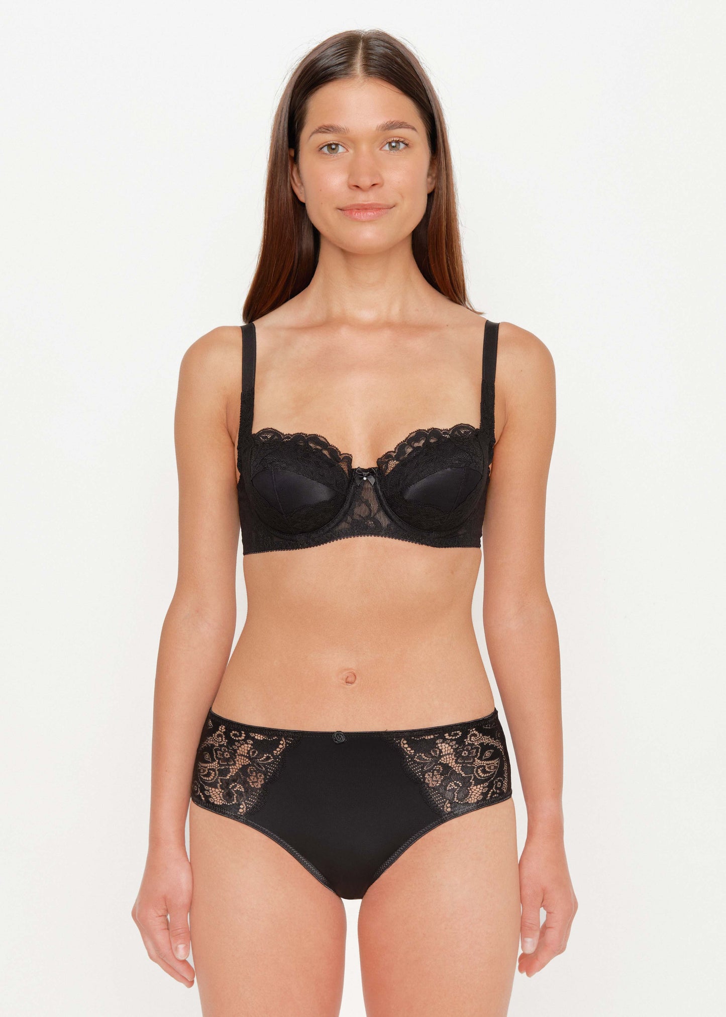 8864 ワイヤー入りブラジャー
